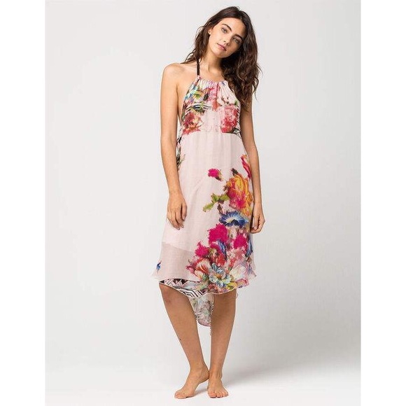 O'Neill Dresses & Skirts - Cynthia Vincent for O'Neill Rosette Dress